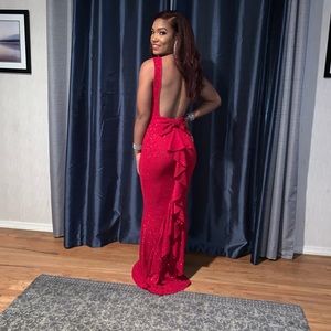 Red High-Neck Prom Dress❤️